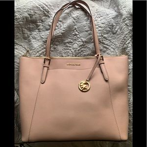 Michael Kors Tote